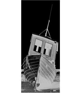Lichtausschnitt Fischerboot Gelasert Auf Grauglas