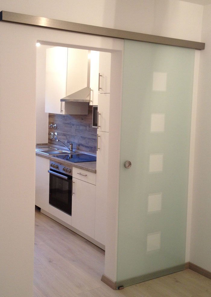 Elegante Glastür mit Sicherheitsglas – Erfahrungsbericht