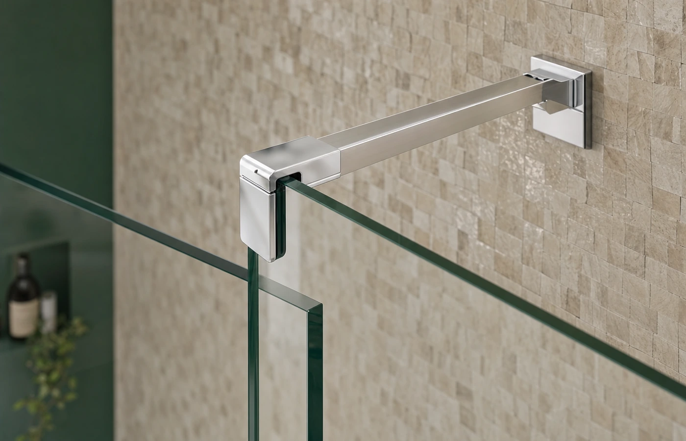 Nahaufnahme einer Stabilisationsstange am Glaskopf – veranschaulicht an einer Walk-in-Duschwand