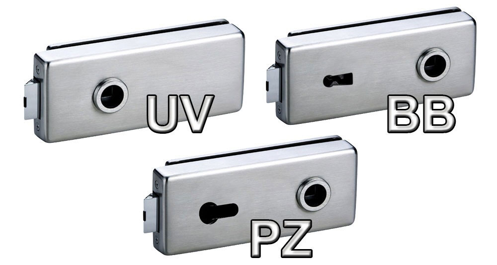 mit Glastürbeschlag